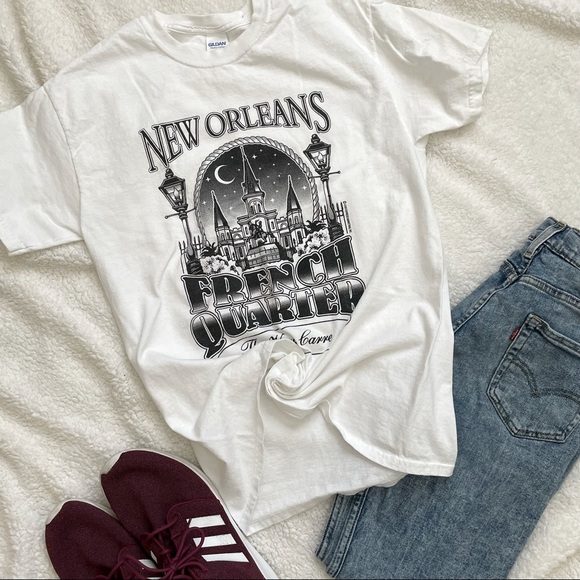 Tops - ❌SOLD❌New Orleans Vintage Tee